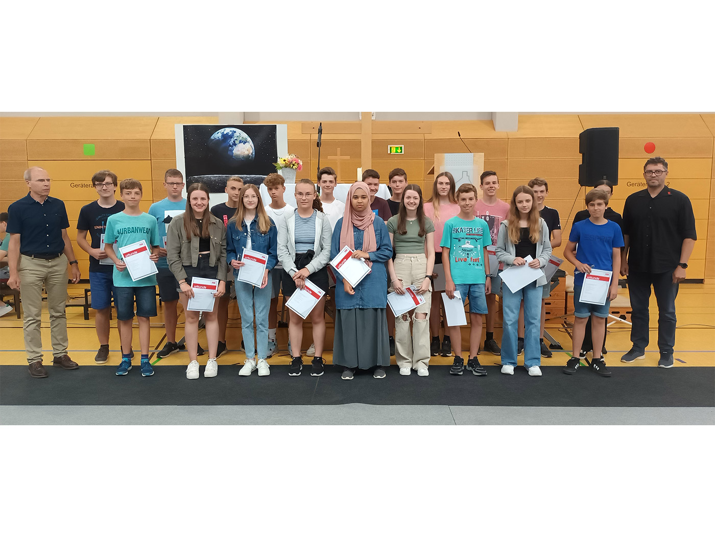 Programmierkurs am Ortenburg-Gymnasium in Oberviechtach Programmierkurs am Ortenburg-Gymnasium in Oberviechtach
