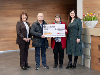 Donation_Tafel_Neunburg_F.EE_Group_photo